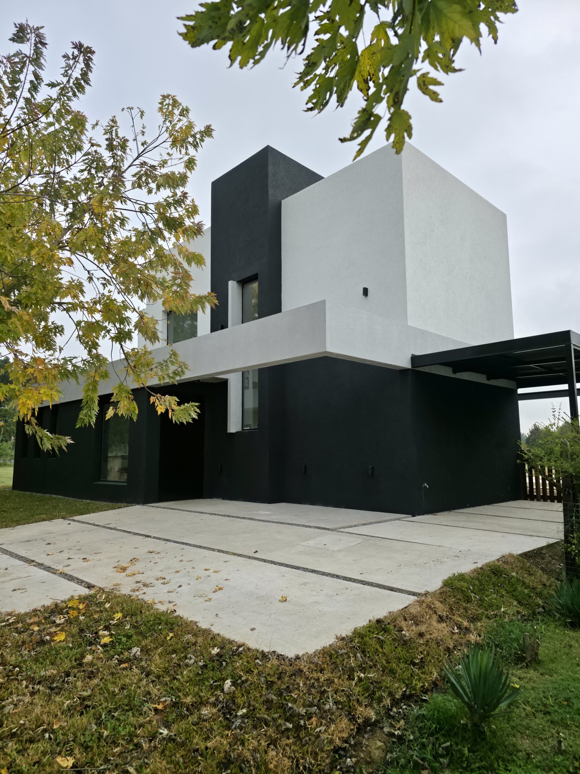 WhatsApp Image 2025-04-26 at 15.40.31 (2)